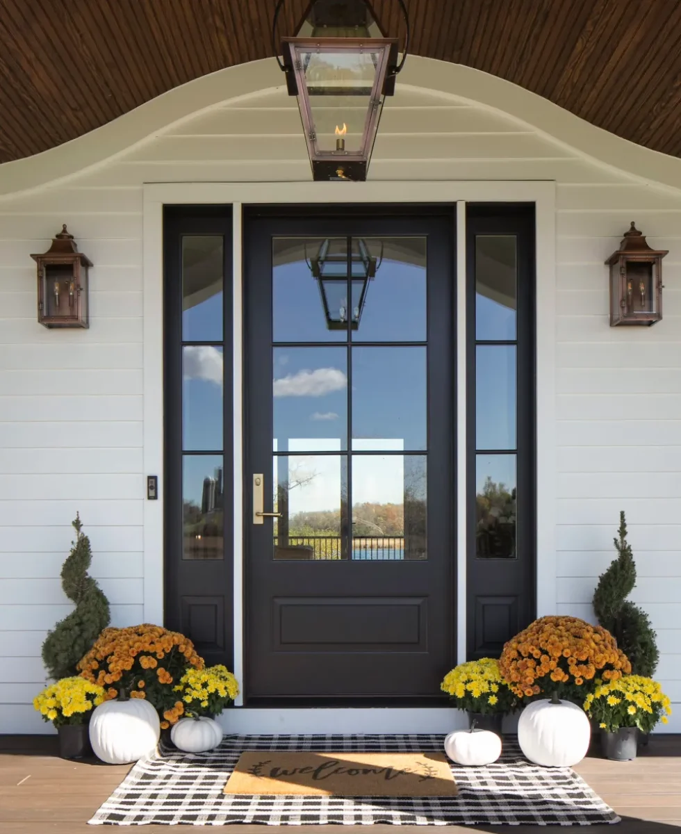 201012_3016-Lindgren-Ln_150-edited-scaled